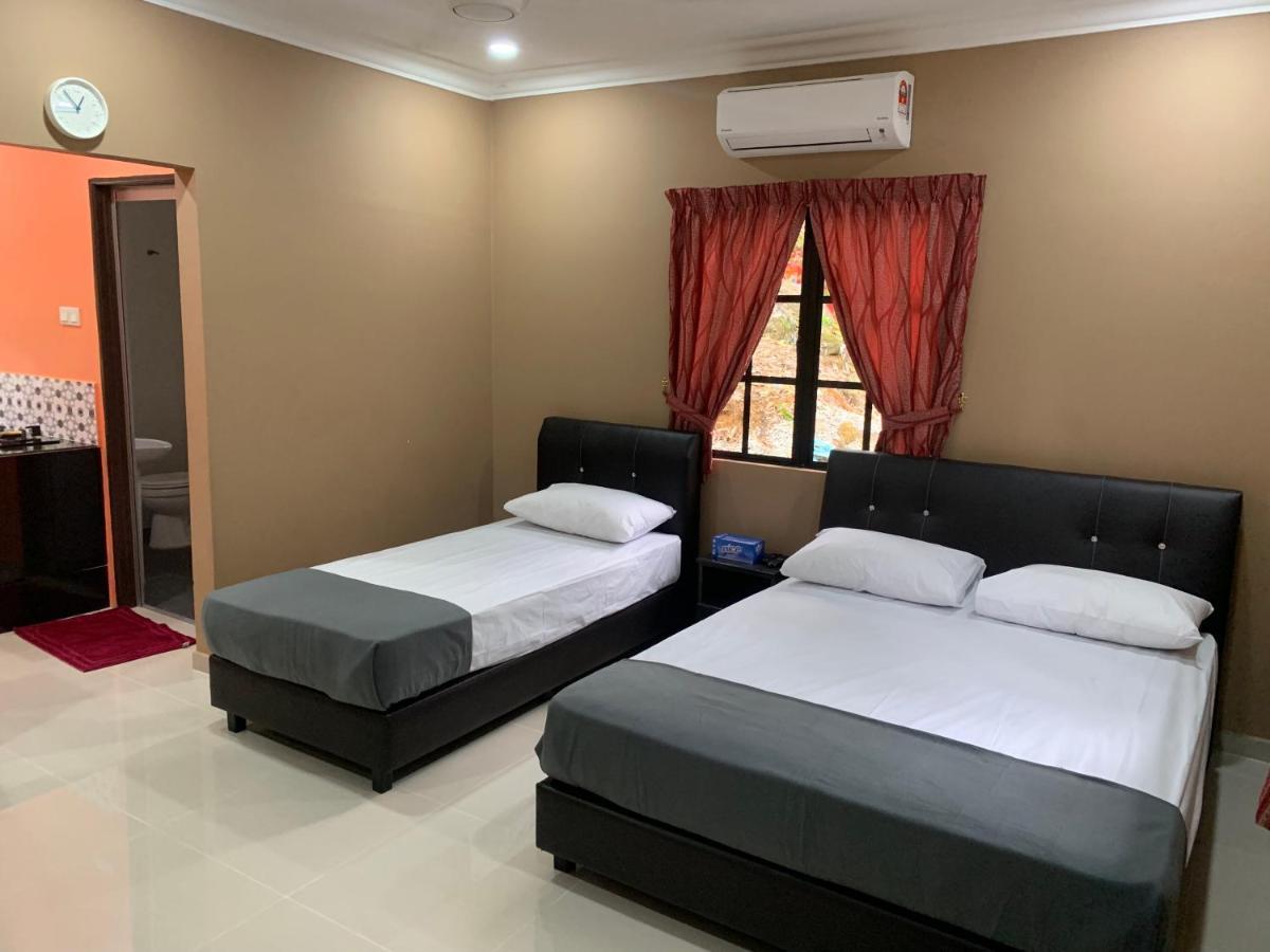 Chalet Latip D'Ayer Itam Hotell Kampong Ayer Hitam  Eksteriør bilde